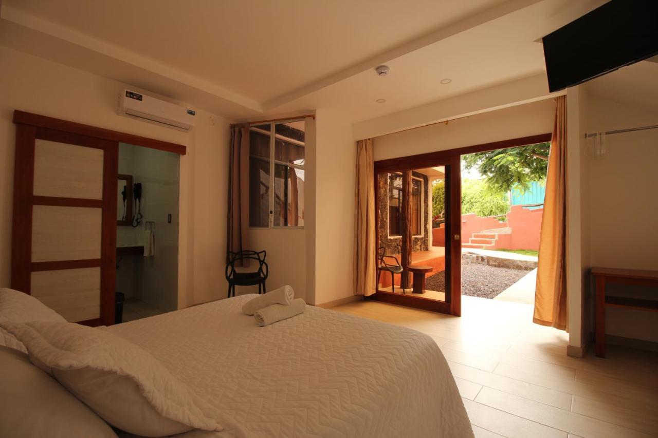 Lava House Hostal Puerto Ayora  Luaran gambar